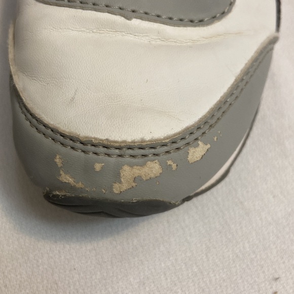 Reebok Kids Boys or Girls Sneakers - Size 1 - Picture 9 of 12